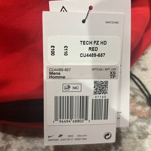 New with tags Nike tech suit - Picture 4 of 4